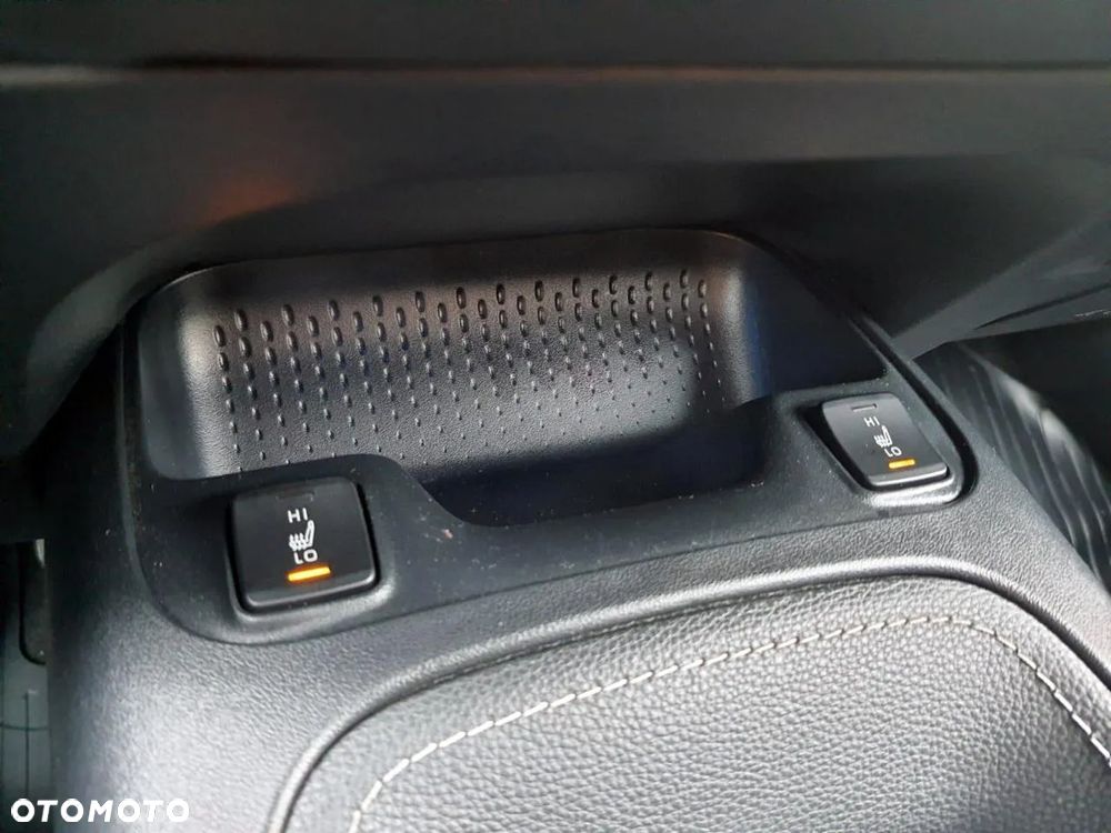 Toyota Corolla 1.8 Hybrid GPF Comfort - 12