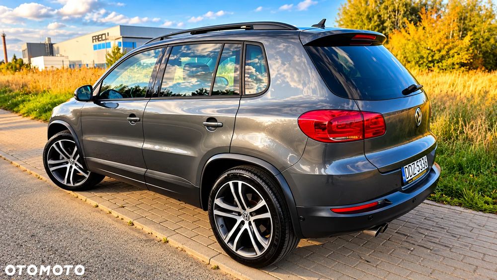Volkswagen Tiguan 2012 photo 2