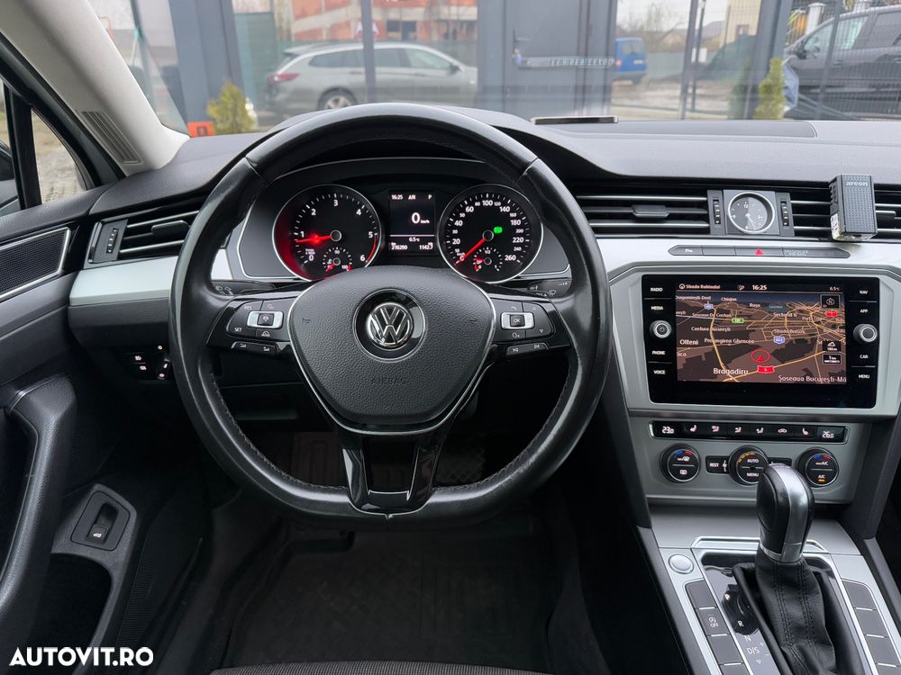 Volkswagen Passat Variant 2.0 TDI DSG Highline - 6