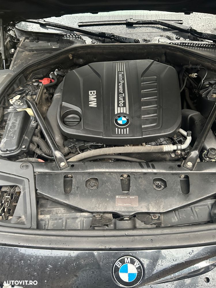 BMW Seria 5 535d xDrive - 10