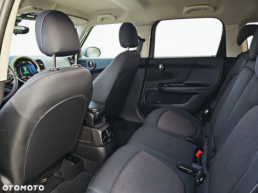 MINI Countryman One D - 13