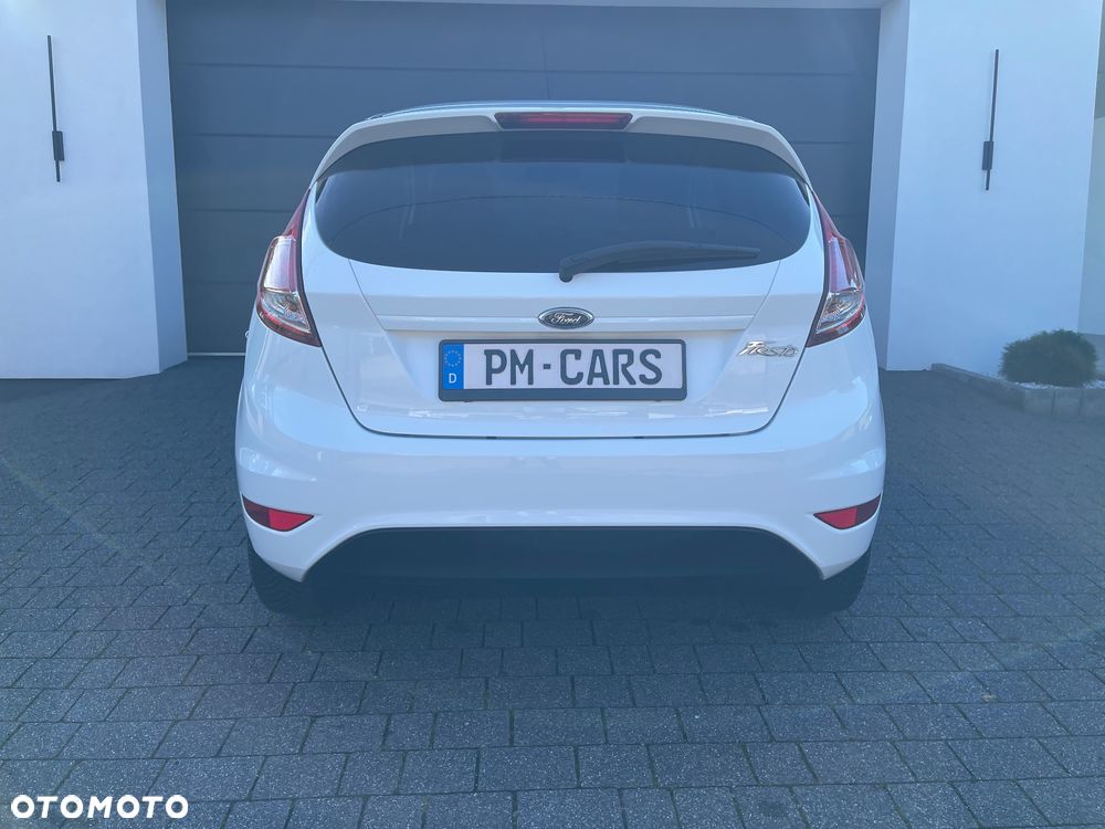 Ford Fiesta 1.25 Celebration - 33