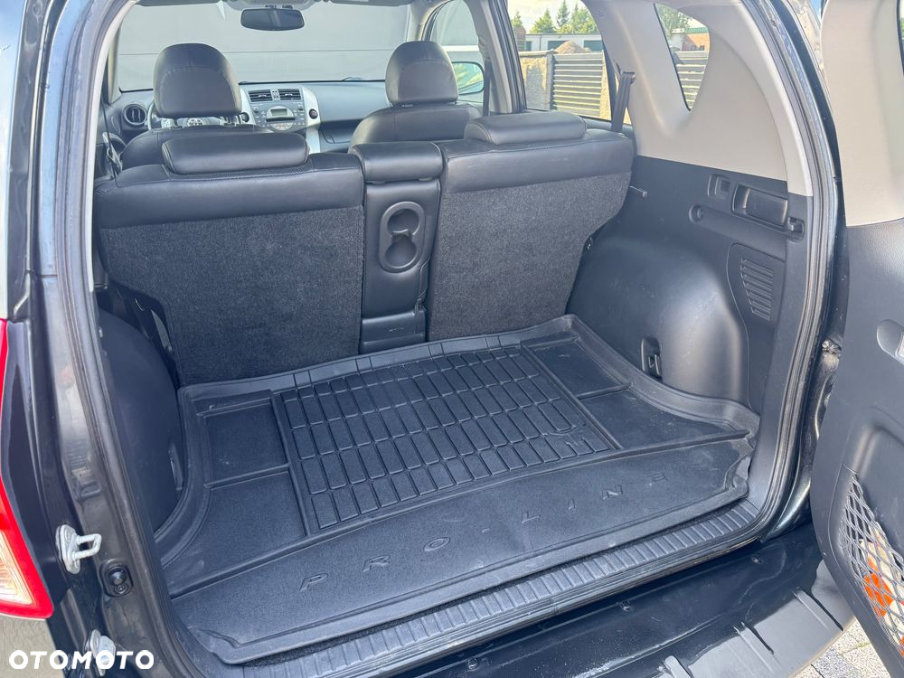 Toyota RAV4 2.2 D-CAT 4x4 Executive - 5