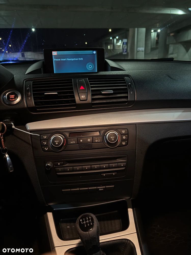 BMW Seria 1 120d - 8