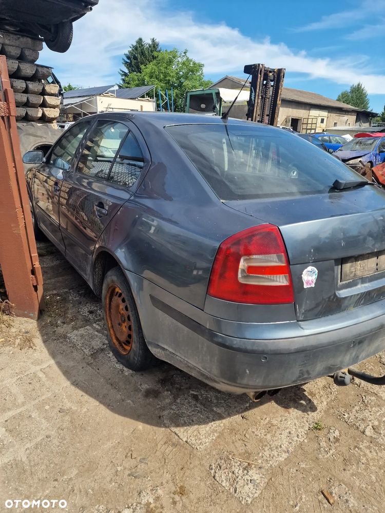 Skoda octavia II 1.9 tdi BJB skrzynia 5b ELE na części - 5