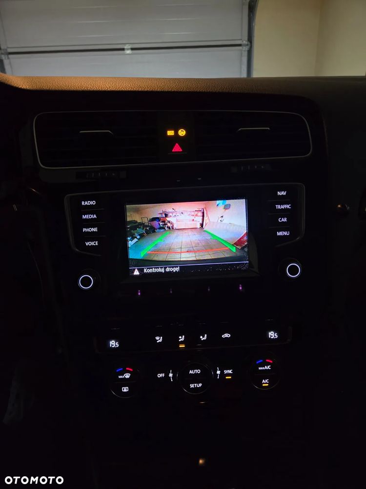 Volkswagen Golf VII 1.4 TSI BMT Comfortline DSG - 13