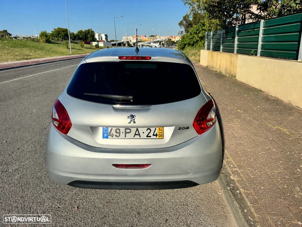 Peugeot 208 1.4 HDi Active - 5