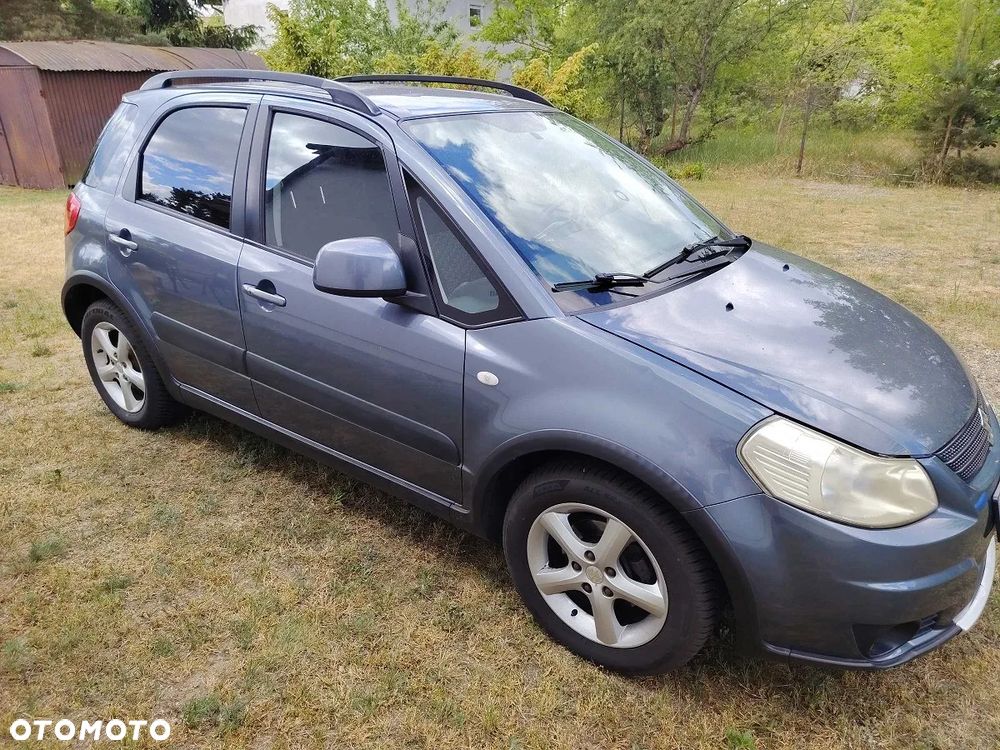 Suzuki SX4 1.6 VVT 4x2 Comfort - 6