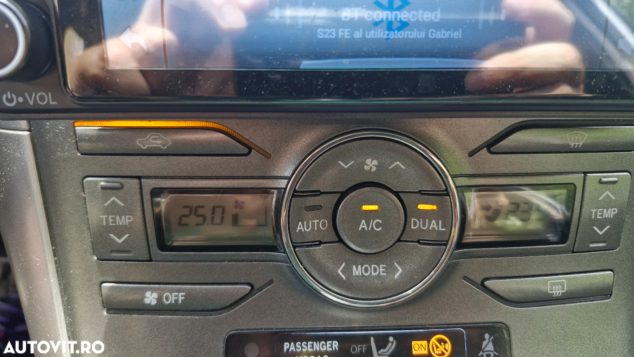 Toyota Auris 2.0 D-4D Luna Plus - 8