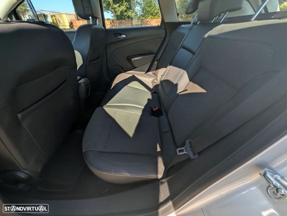 Opel Astra Sports Tourer 1.7 CDTi Cosmo - 22