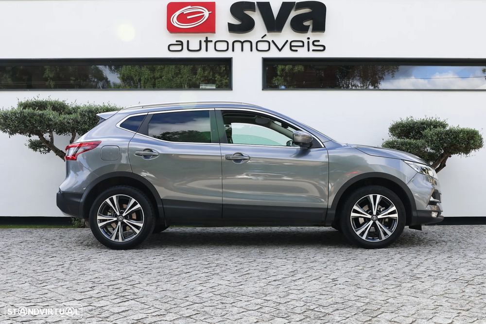 Nissan Qashqai 1.5 dCi N-Connecta Led - 2