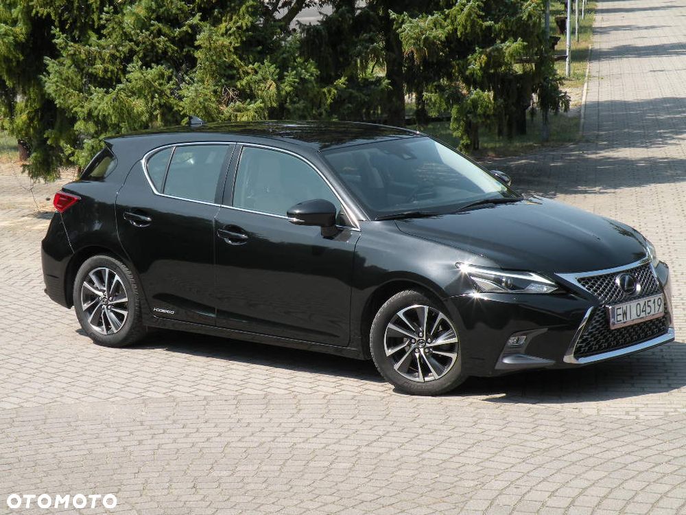 Lexus CT 200h Prestige - 12