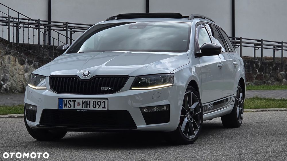 Skoda Octavia 2.0 TDI (Green tec) DSG RS - 6