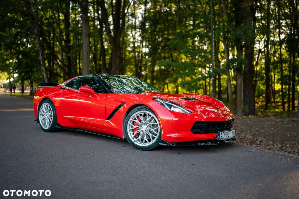 Chevrolet Corvette - 2