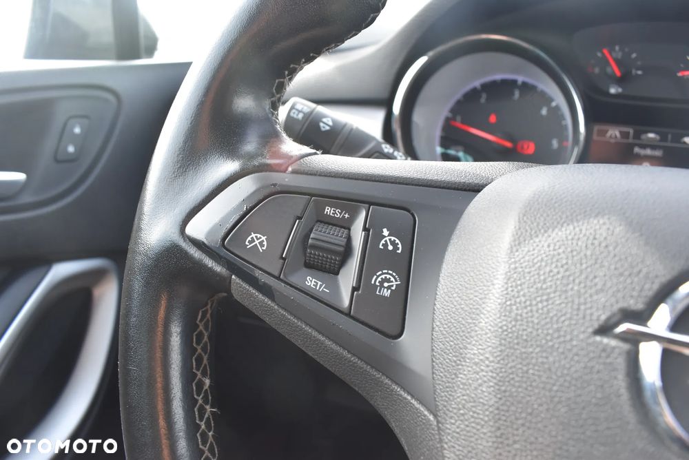 Opel Astra V 1.5 CDTI Edition S&S - 28