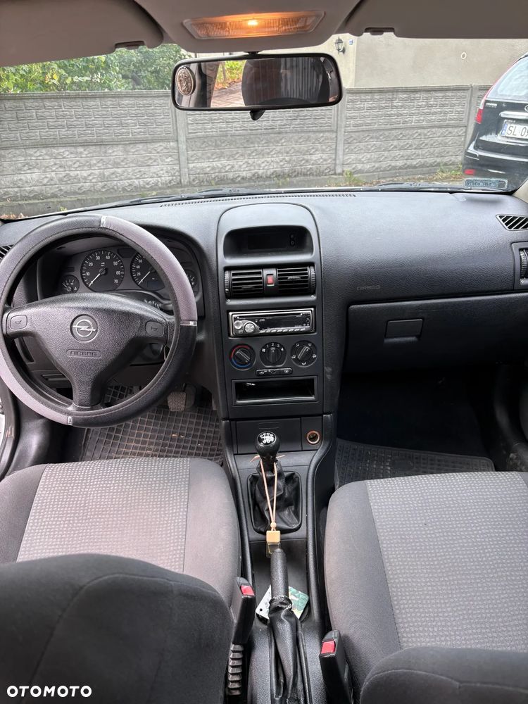 Opel Astra II 1.4 Start - 8