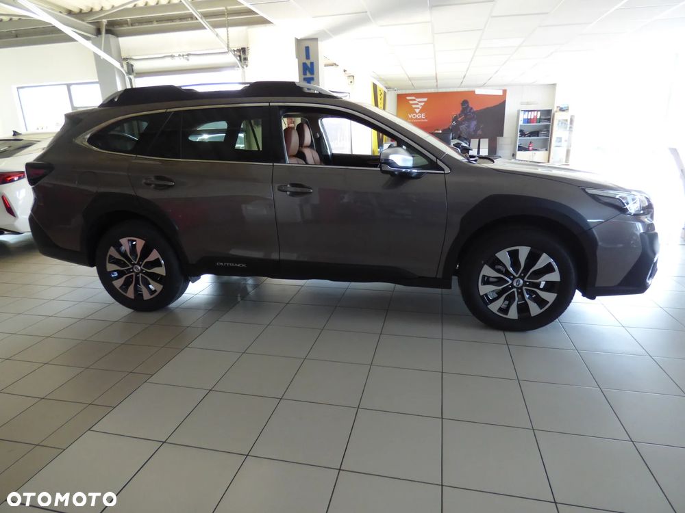 Subaru Outback 2.5i Business Edition (EyeSight) Lineartronic - 3
