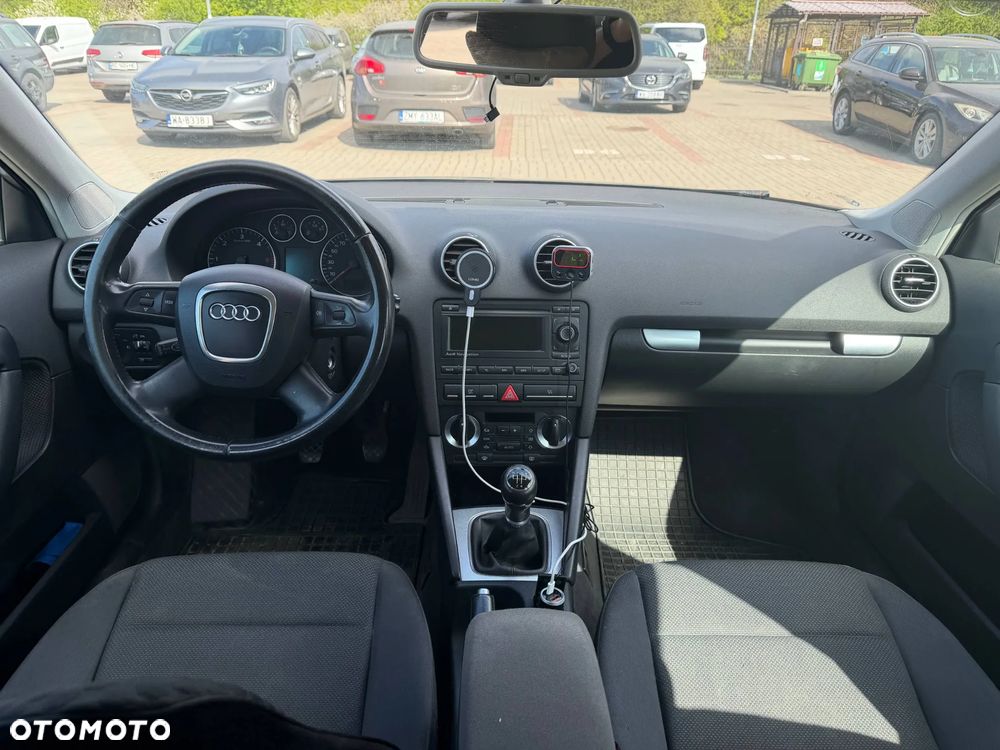 Audi A3 Sportback 1.9 TDI DPF Ambiente - 6
