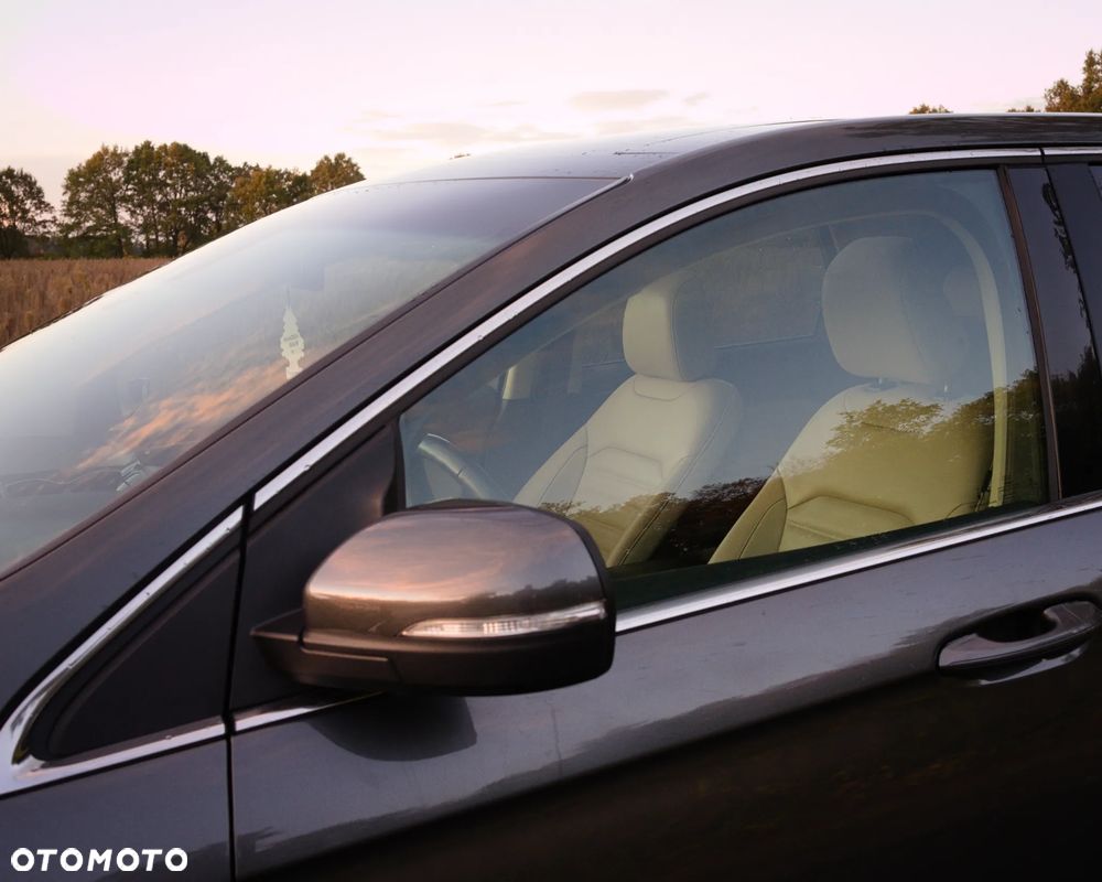 Ford Edge - 14