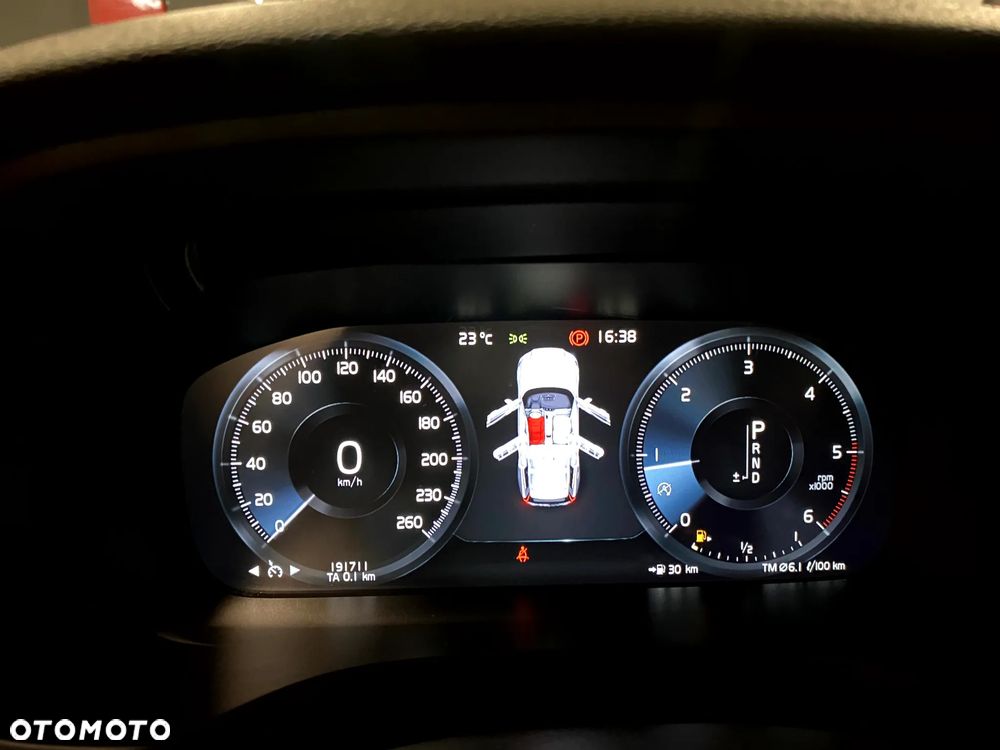 Volvo V60 D3 Geartronic Momentum Pro - 19
