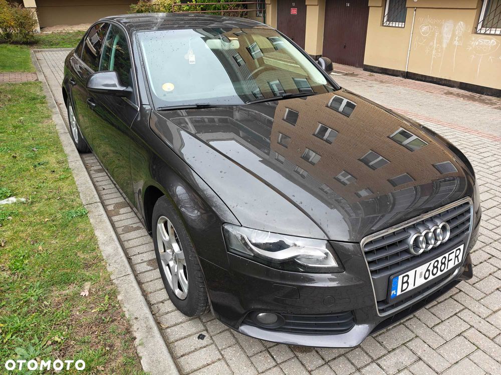Audi A4 Limousine