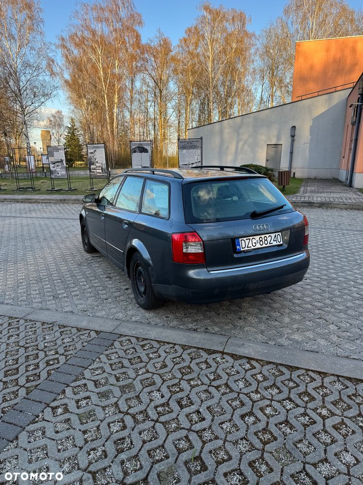 Audi A4 Avant 1.9 TDI - 4