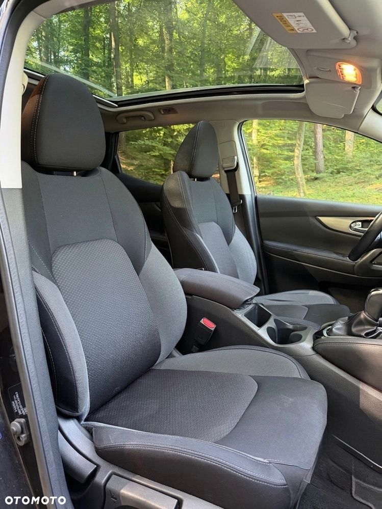 Nissan Qashqai 1.2 DIG-T N-Connecta Xtronic - 11
