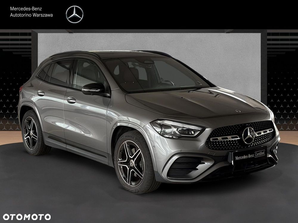 Mercedes-Benz GLA - 8