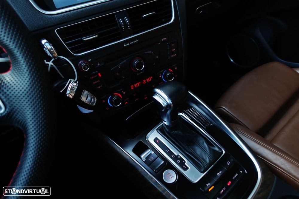 Audi Q5 2.0 TDI quattro S-line S-tronic - 48