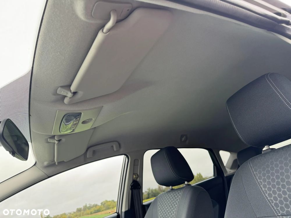 Ford Fiesta 1.4 Trend - 14
