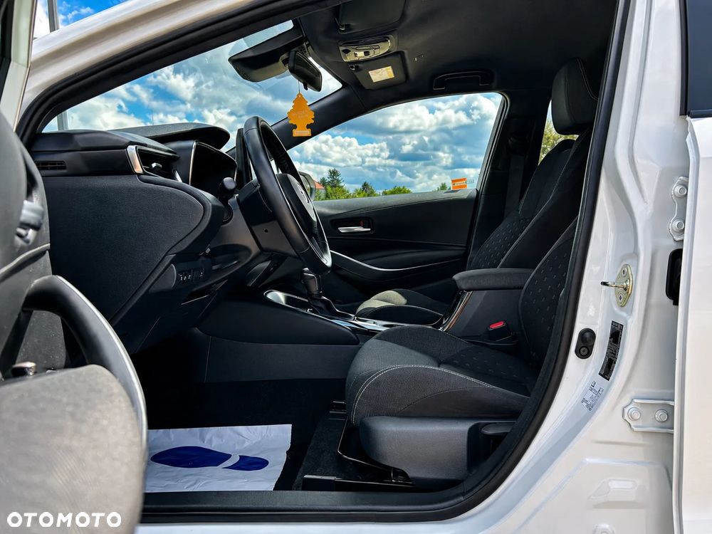 Toyota Corolla 1.8 Hybrid Comfort - 15