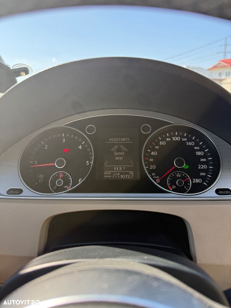 Volkswagen Passat CC - 17