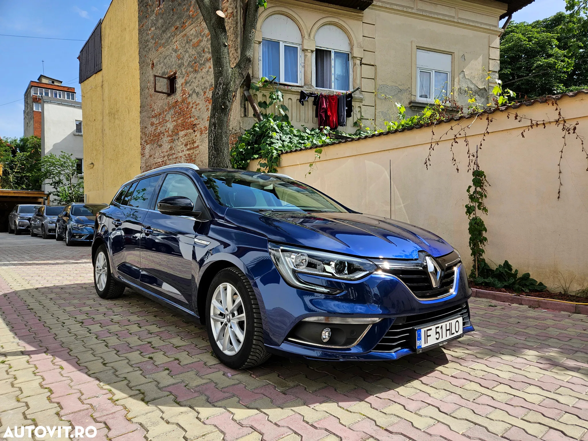 Renault Megane Energy dCi EDC Intens - 9