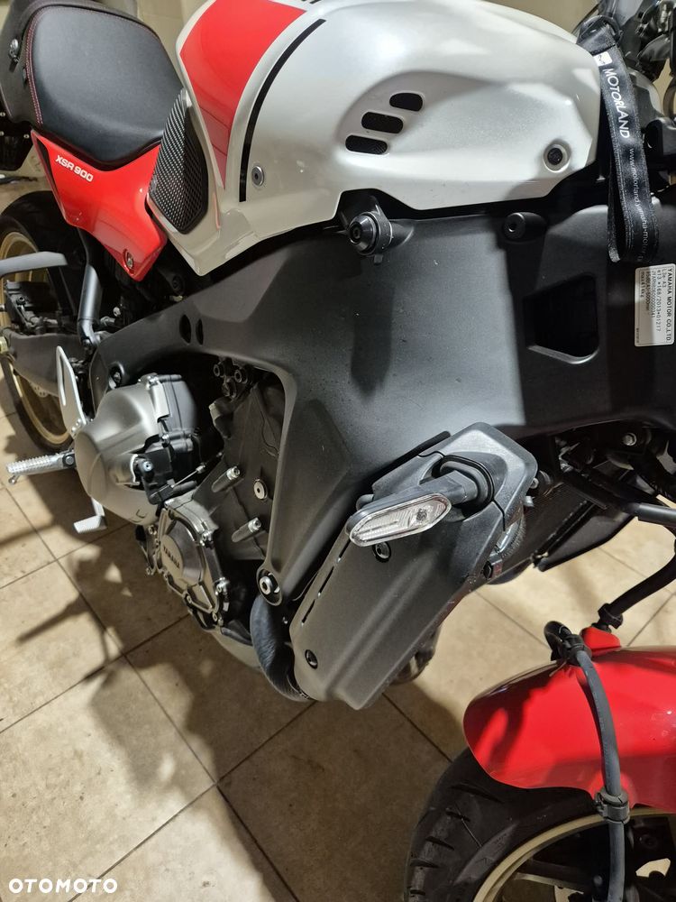 Yamaha XSR - 1