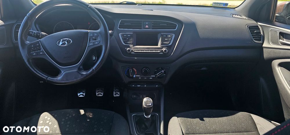 Hyundai i20 1.4 Comfort - 8