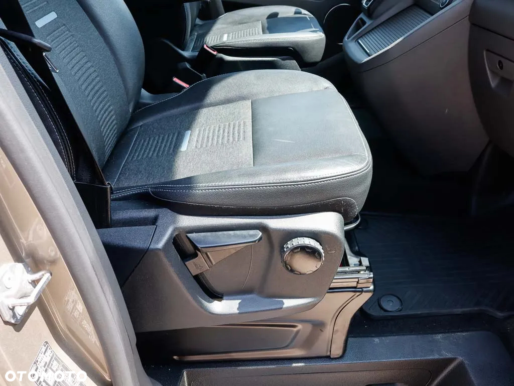 Ford Tourneo Custom 2.0 EcoBlue L2 Active SelectShift - 14