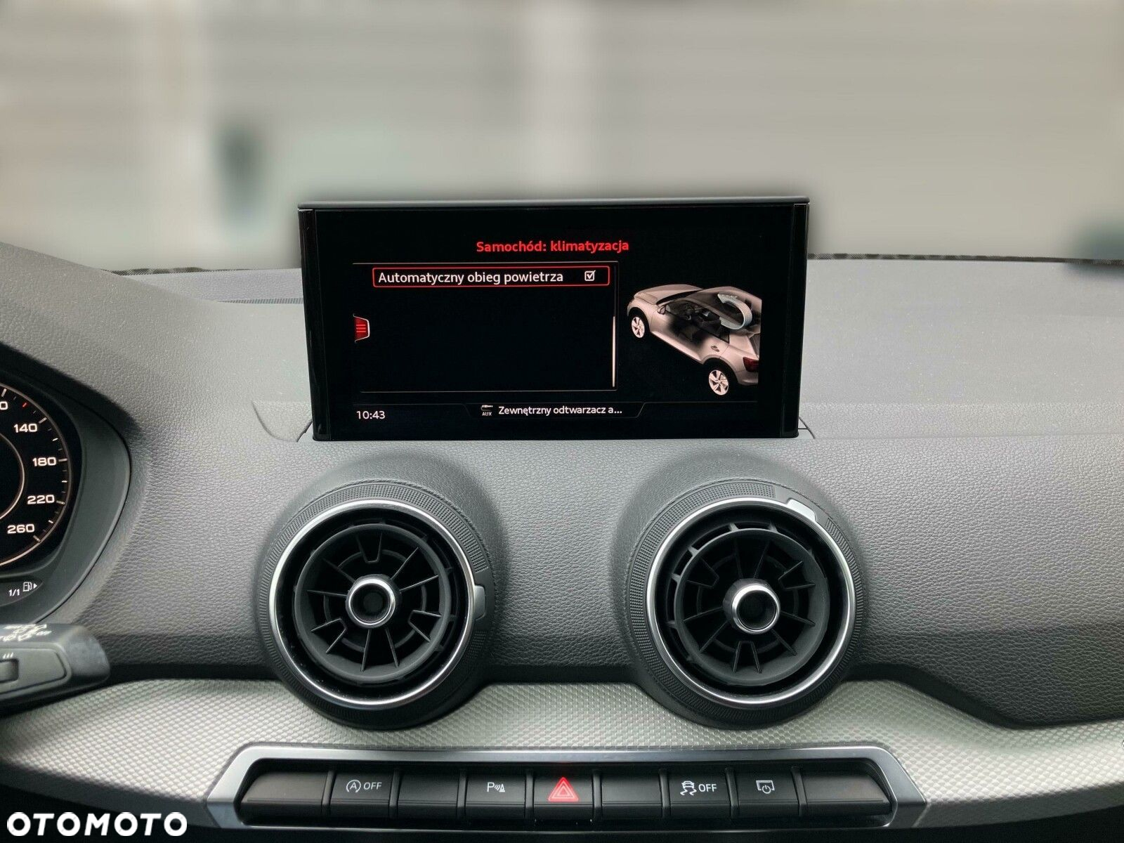 Audi Q2 - 22