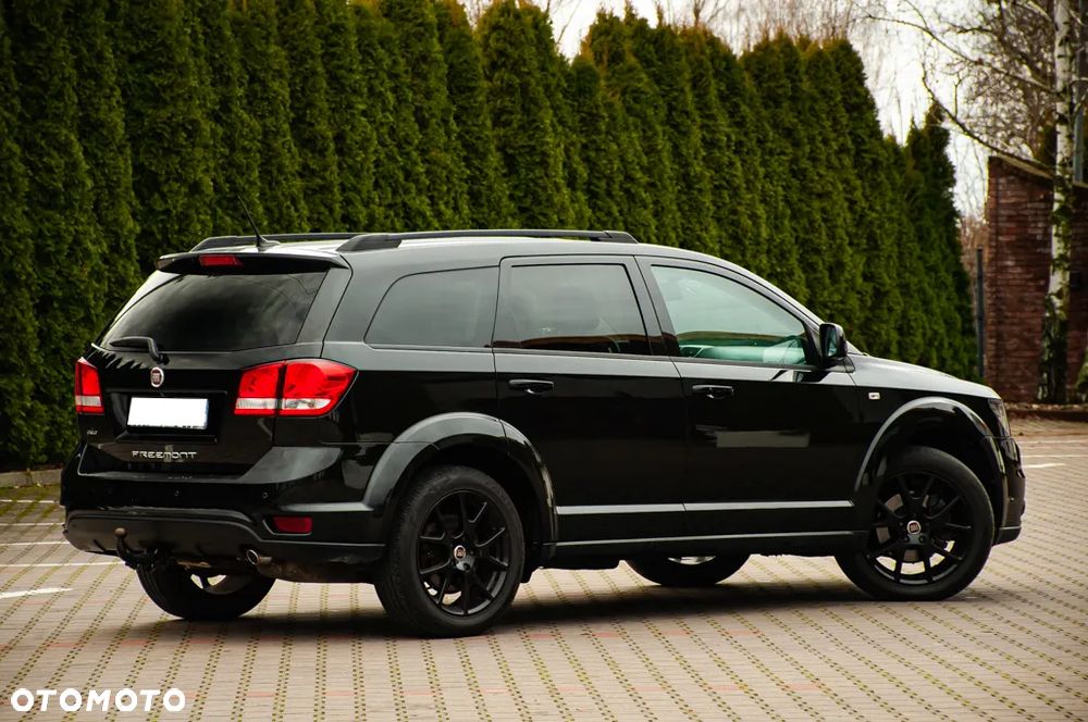 Fiat Freemont 2.0 Multijet 16V DPF Automatik Allrad Black Code - 4