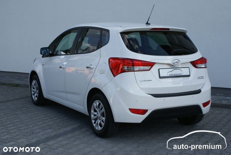 Hyundai ix20 1.4 Premium blue - 5