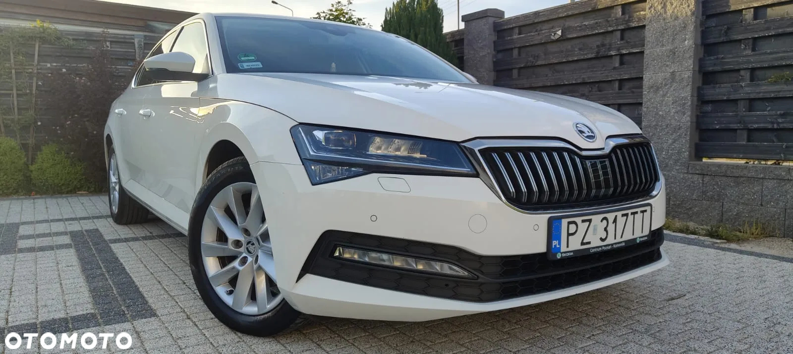 Skoda Superb 2.0 TDI Ambition DSG - 8
