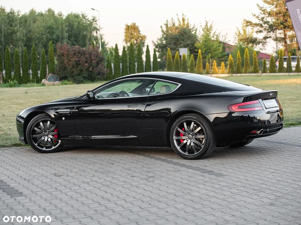 Aston Martin DB9 Touchtronic - 8