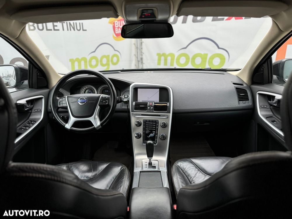 Volvo XC 60 - 6