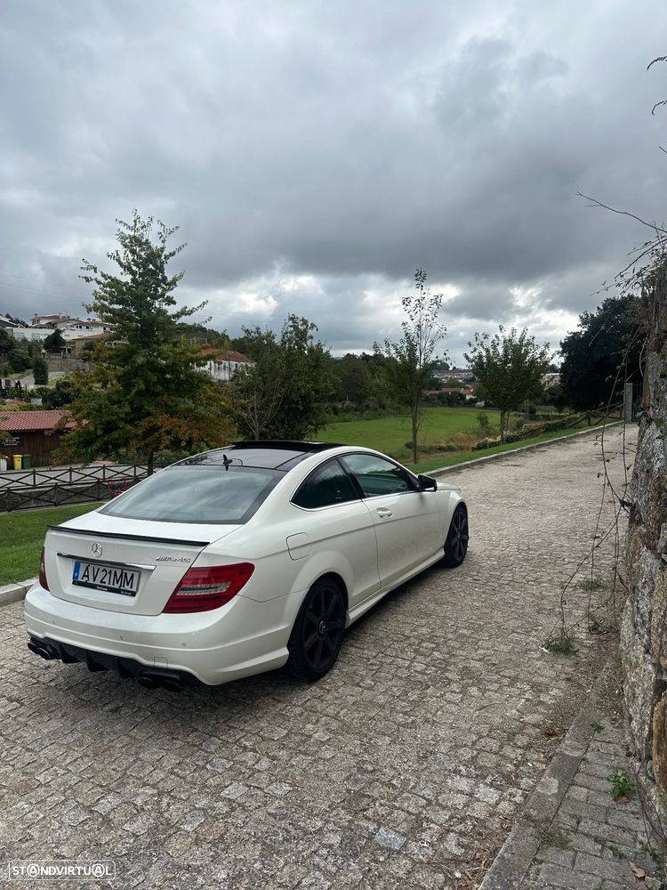 Mercedes-Benz C 220 - 4