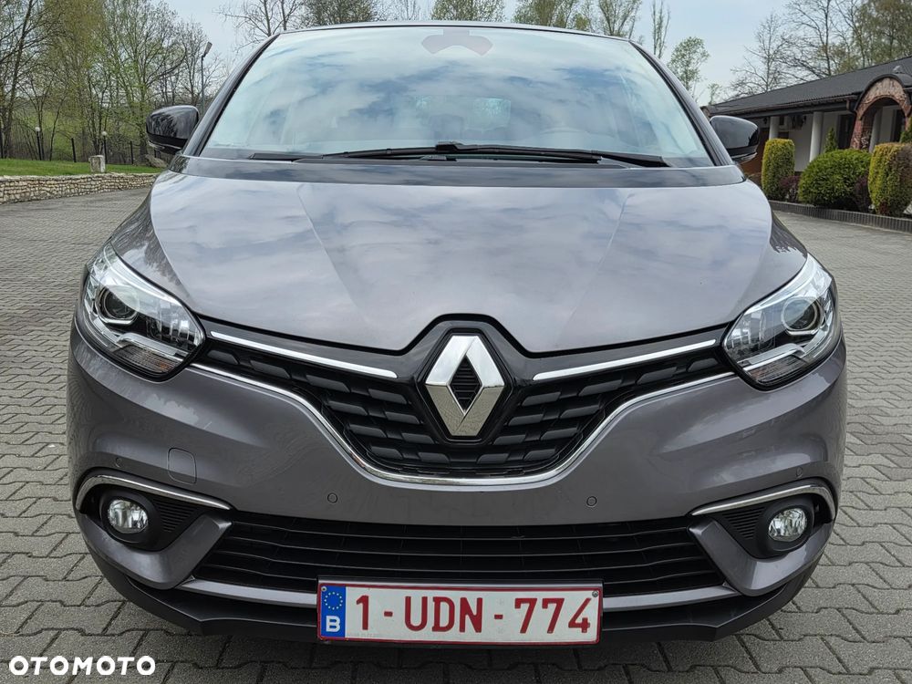 Renault Grand Scenic - 16