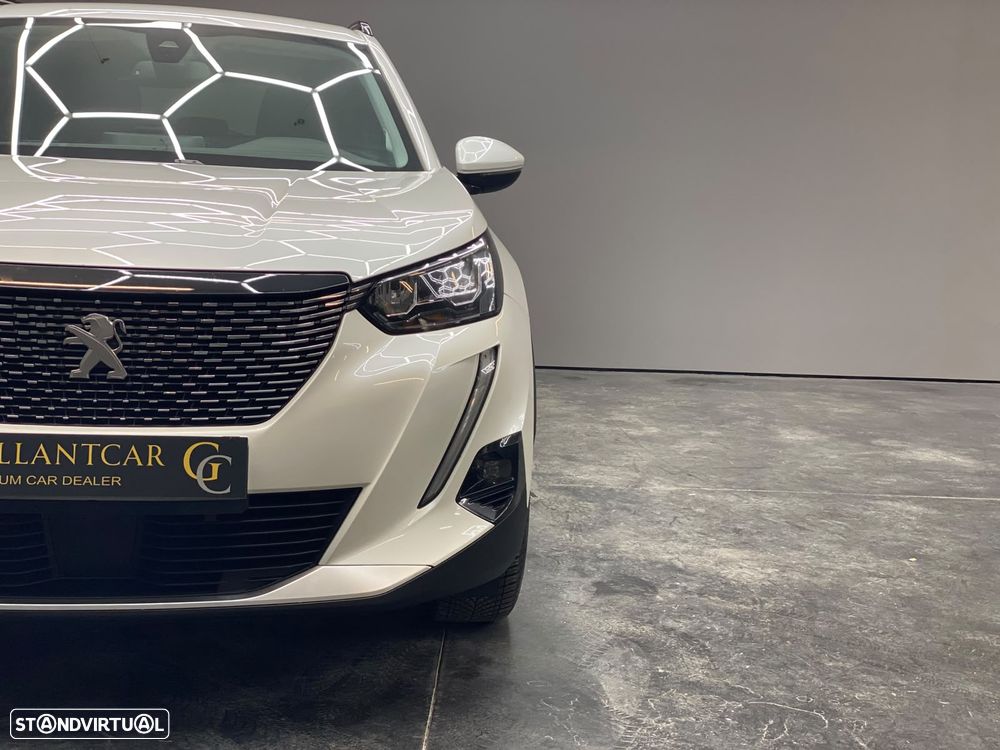 Peugeot 2008 - 4