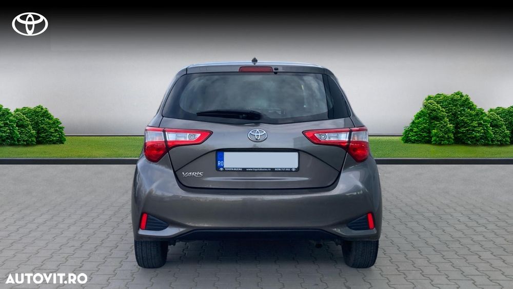 Toyota Yaris 1.5 L VVT-iE Active - 4