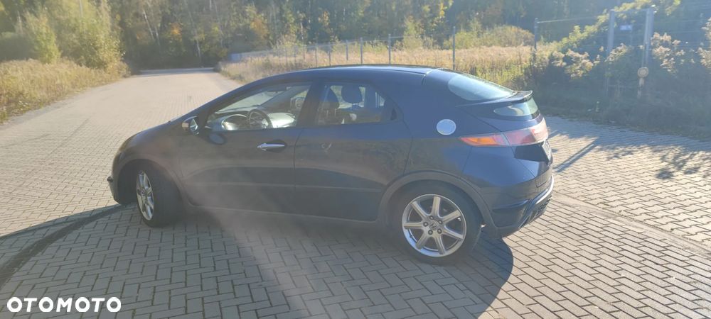 Honda Civic 1.8 Sport - 19