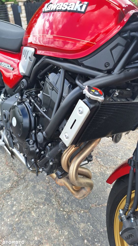 Kawasaki Z 650 RS - 13