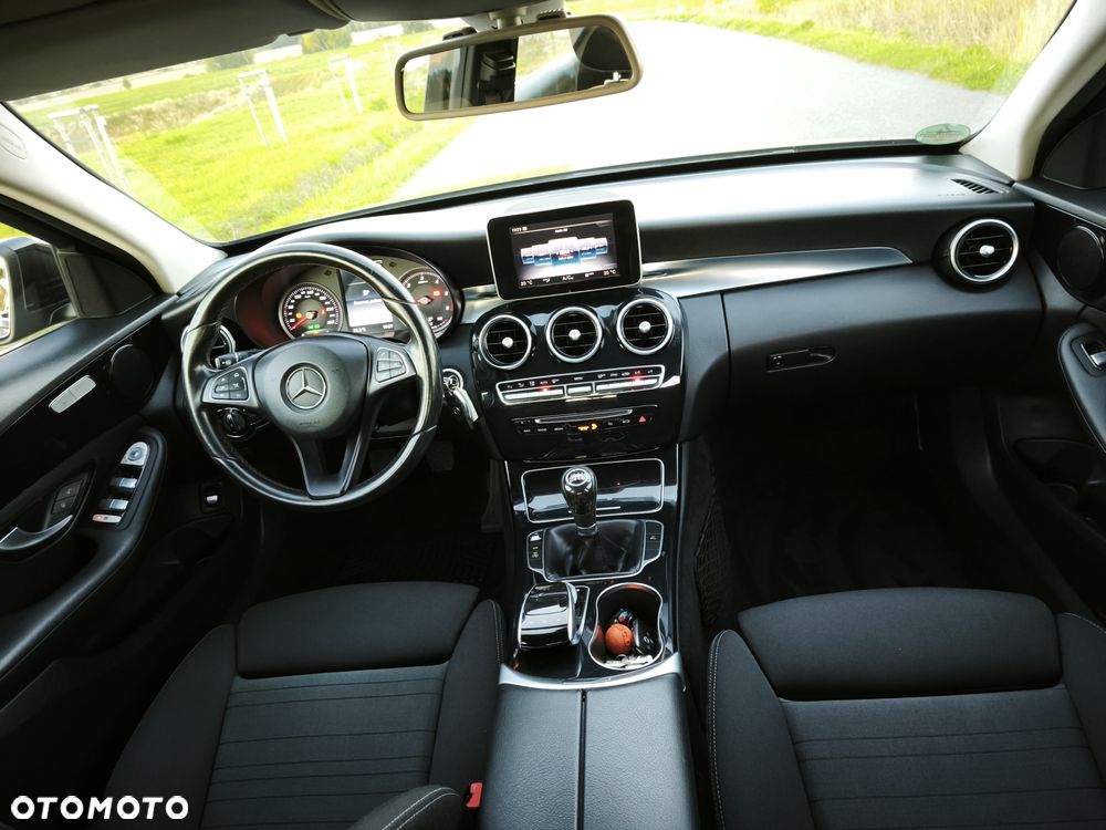Mercedes-Benz Klasa C 200 (BlueTEC) d T Avantgarde - 11