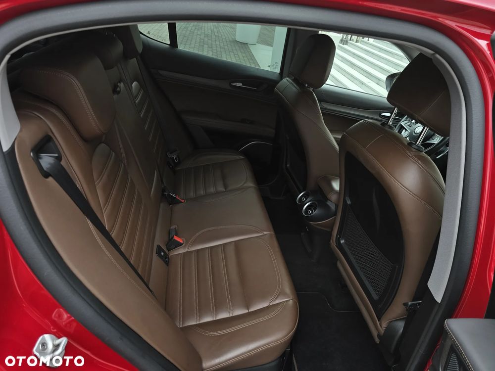 Alfa Romeo Stelvio 2.2 16V AT8 Q4 Lusso - 18